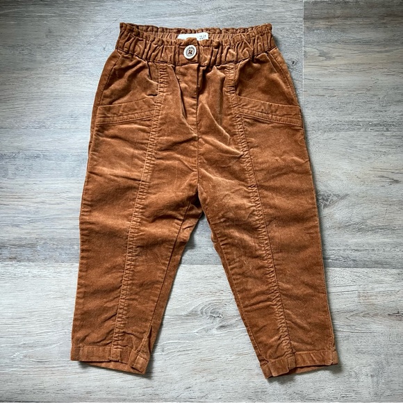 Zara | Bear-y Cute Outfit - Picture 6 of 9